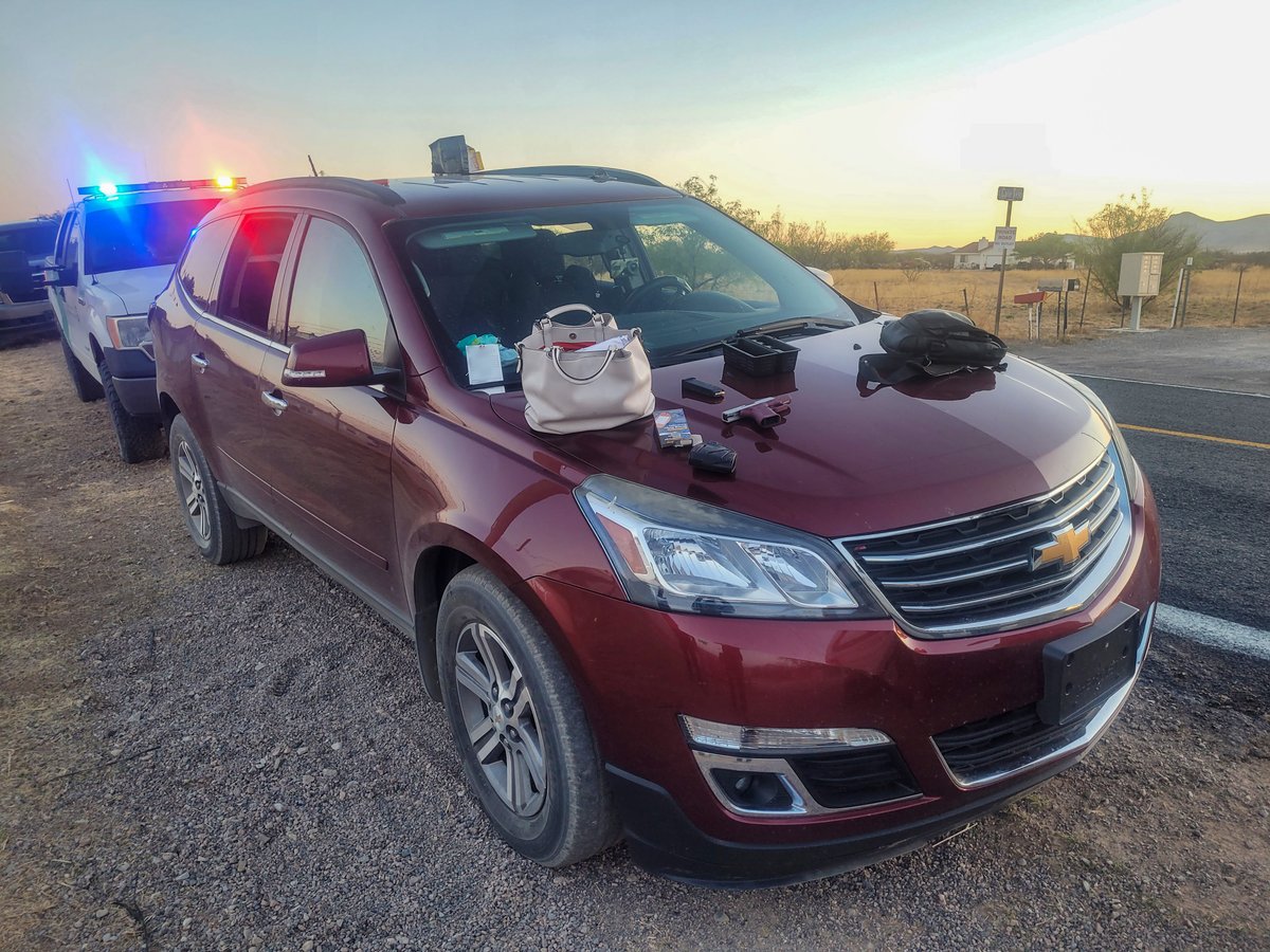 Couple leave their children alone at a hotel in the Phoenix area to smuggle illegal aliens near Naco, AZ
 
Two United States Citizens were arrested with 2 illegal aliens from Mexico and are being charged with Alien Smuggling. While being booked, the mother of the children