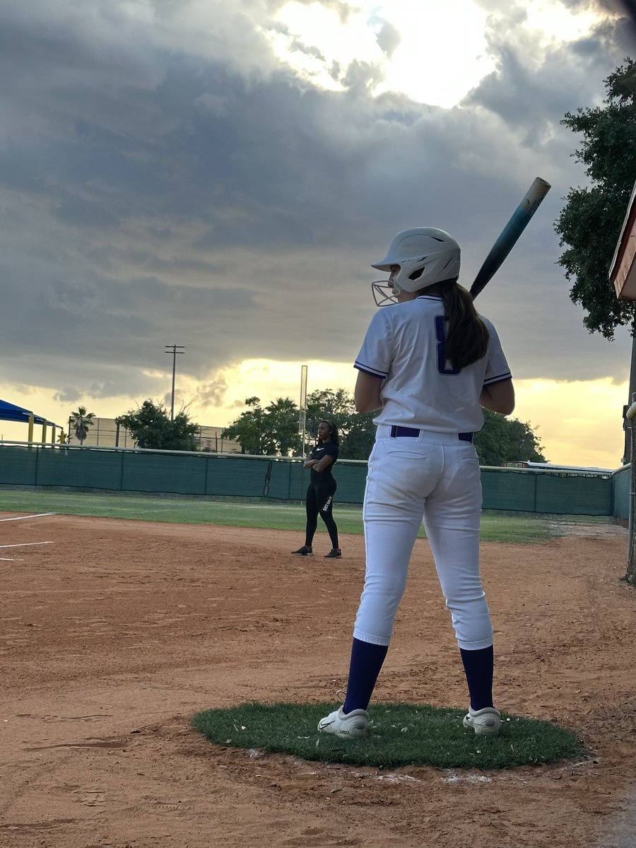 Well according to Max Preps, amongst Florida Freshmen, I stacked up:

#45 in Batting Average (.500)
#45 in On Base Percentage (.600)
#17 in Slugging % (.938)

A great start to my High School journey!!!