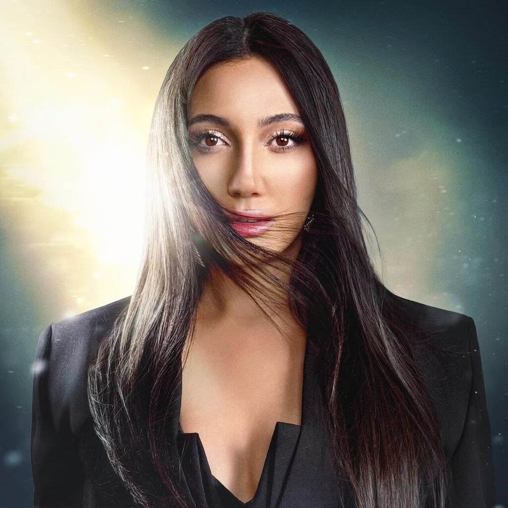 Beyond having a beautiful voice and a powerful song, Yuval Raphael—Israel's #Eurovision2025 representative—is an incredible young woman who survived the October 7 massacre at the Nova music festival by hiding under dead bodies for eight hours.

She deserves our support. 🇮🇱