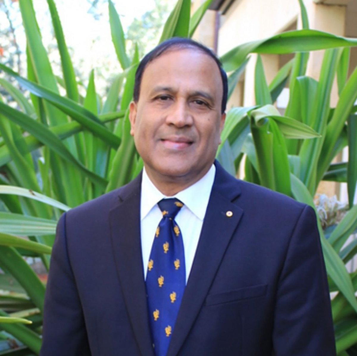The Crawford Fund (@crawfordfund) on Twitter photo “My passion for agriculture drives me to help shape the next generation of scientists by mentoring students and contributing to teaching and research.”
🎖️ The 2024 Crawford Fund Medal goes to <a href="/KadambotS/">Kadambot Siddique</a>!
Read more: buff.ly/HXHJG3q
<a href="/UWAresearch/">UWA Research</a> <a href="/IOA_UWA/">The UWA Institute of Agriculture</a> <a href="/ACIARAustralia/">ACIAR</a> “My passion for agriculture drives me to help shape the next generation of scientists by mentoring students and contributing to teaching and research.”
🎖️ The 2024 Crawford Fund Medal goes to <a href="/KadambotS/">Kadambot Siddique</a>!
Read more: buff.ly/HXHJG3q
<a href="/UWAresearch/">UWA Research</a> <a href="/IOA_UWA/">The UWA Institute of Agriculture</a> <a href="/ACIARAustralia/">ACIAR</a>