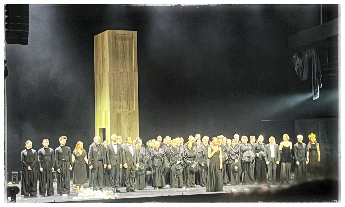 Dieter Schnaas (@dieterschnaas) on Twitter photo JA zum Leben, dem Tod entgegen. NEIN zum Verzicht, bis zum Jüngsten Gericht. Und natürlich entgrenzt #Serebrennikov die Leibeslust von #DonGiovanni <a href="/Komische_Oper/">Komische Oper Berlin</a>. Große Regie. Ausgezeichnet dirigiert von #Gaffigan. Klasse Donnas. Aber das #Requiem auf die Diesseitsfeier? Nunja. JA zum Leben, dem Tod entgegen. NEIN zum Verzicht, bis zum Jüngsten Gericht. Und natürlich entgrenzt #Serebrennikov die Leibeslust von #DonGiovanni <a href="/Komische_Oper/">Komische Oper Berlin</a>. Große Regie. Ausgezeichnet dirigiert von #Gaffigan. Klasse Donnas. Aber das #Requiem auf die Diesseitsfeier? Nunja.
