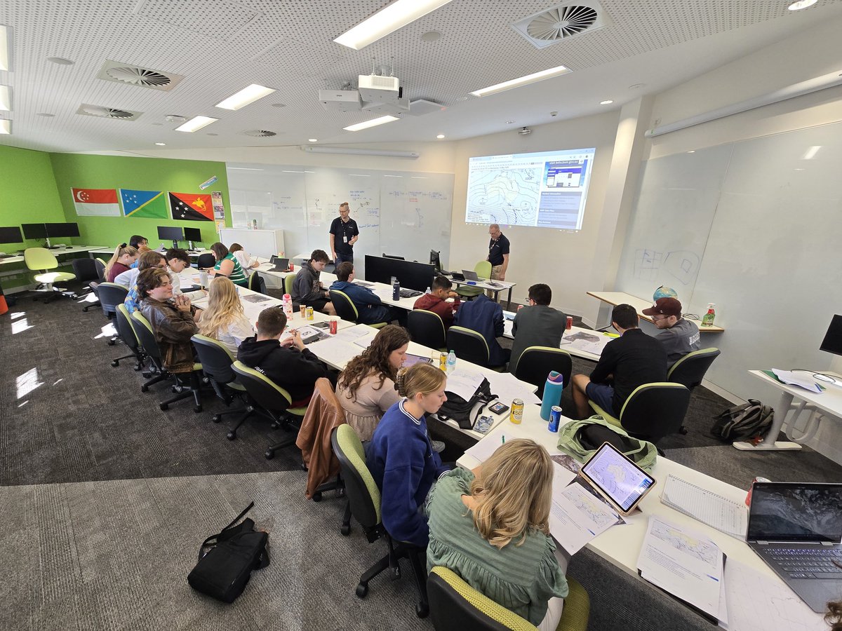 eniels13's tweet image. A special thanks to Mick, Tim, Rob, and all the others at the @BOM_au training center for giving our @tamu_atmo SEA-Met students some first-hand training on SH analysis techniques. I even did my first nephanalysis! We even got to see an ozondesonde launch. Thanks and Gig'em!
