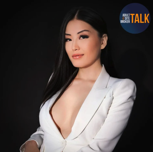 mia_lee_b