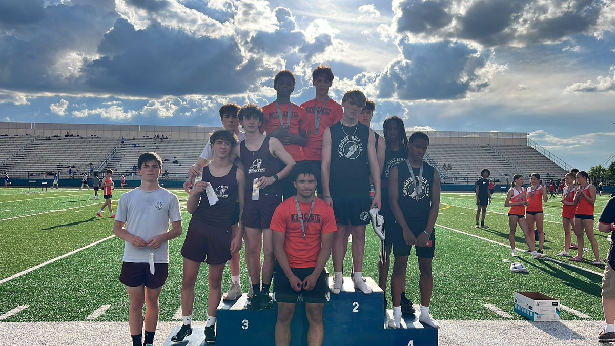 4x100m relay CWC champion