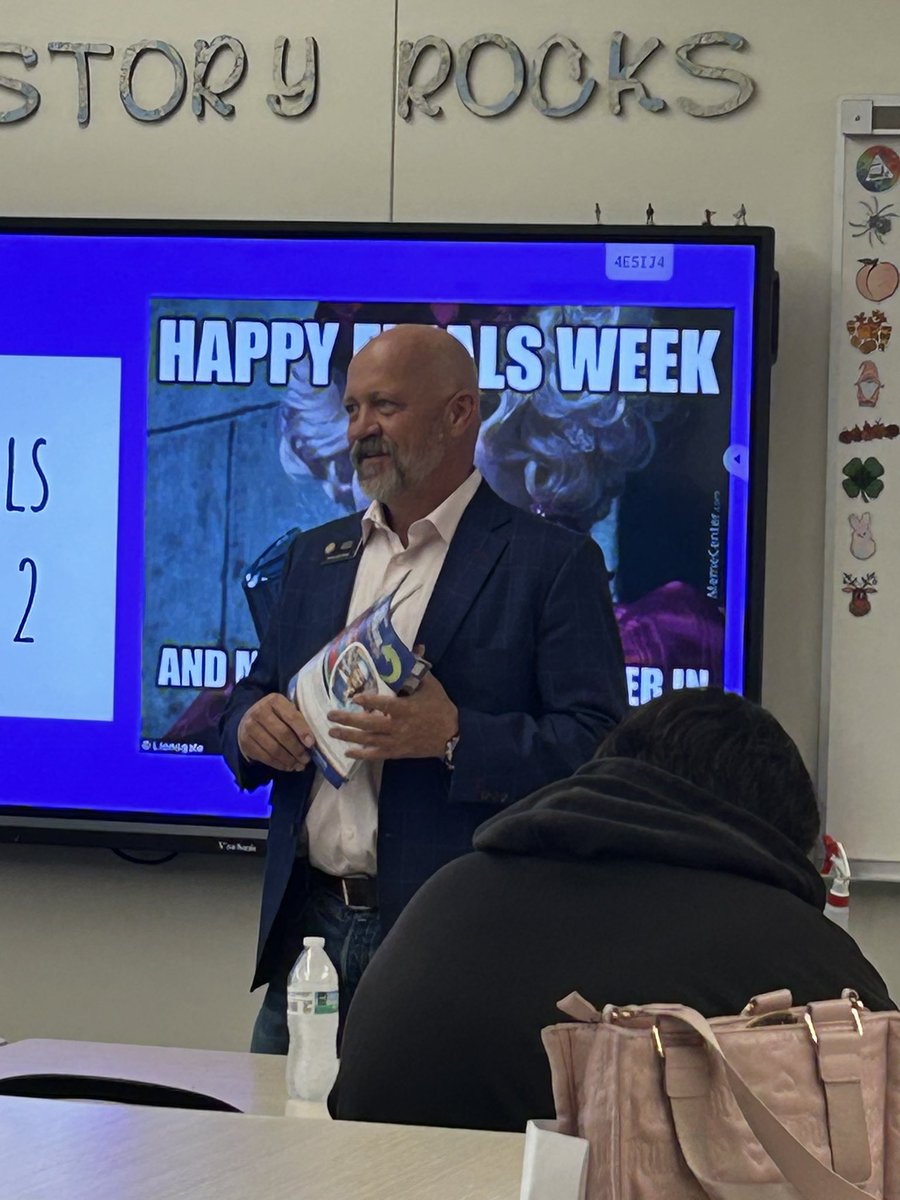 It’s incredible to see first-hand what the kids at Jefferson Alt High School in Greeley are doing! The on-site Career Pathways program includes Construction, Cosmetology, IT, Welding and more! The on-site Infant/Toddler center is going strong since we started it in 2009!