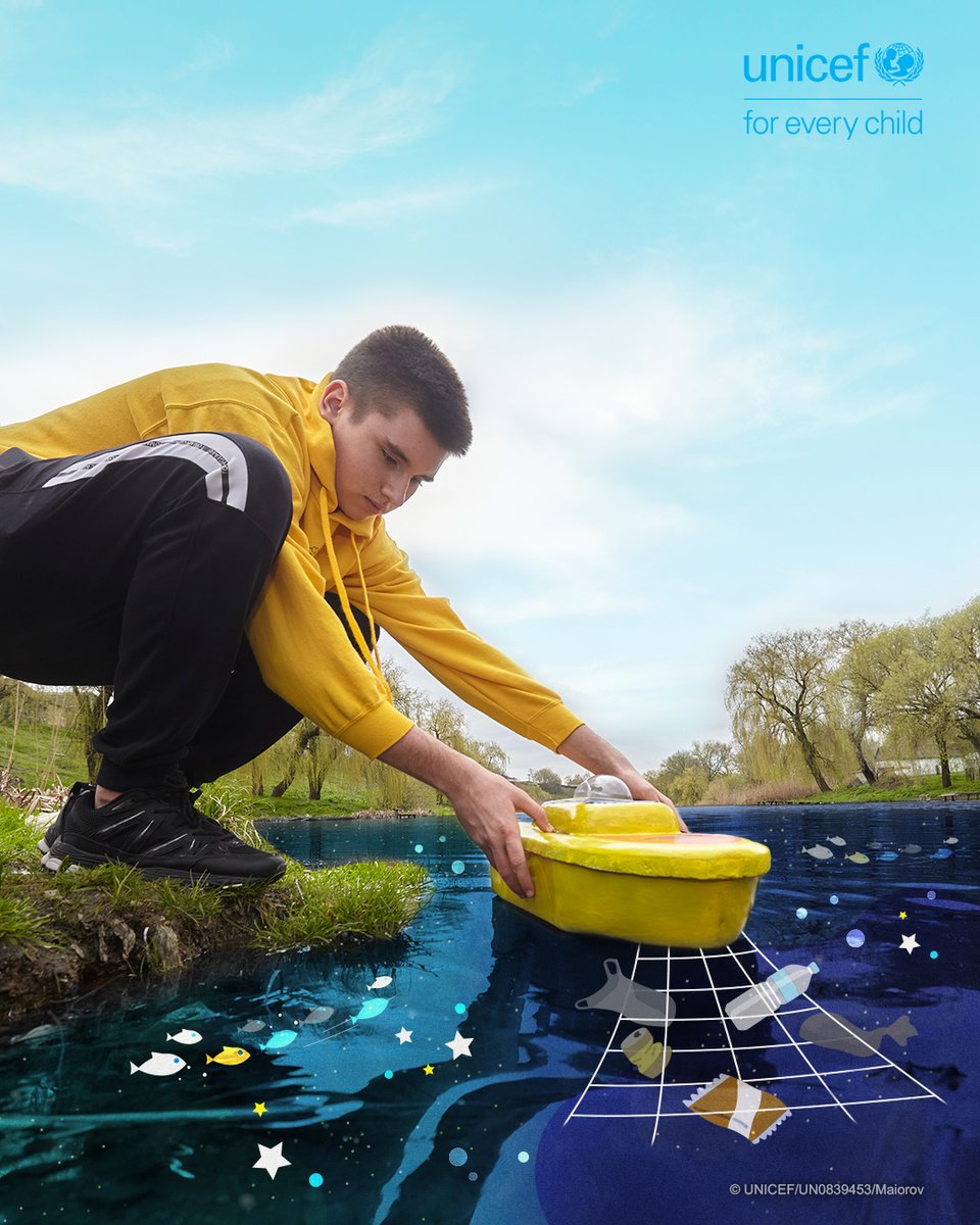 "#드론 두 대를 띄우고, 그물을 당기고 헤엄치며 쓰레기를 수거할 수 있어요!"
– 이반(16)

#우크라이나 어린이 이반은
길어진 전쟁 속에서도
환경오염 문제를 해결하기 위해
직접 설계한 드론 보트를 통해
마을을 바꾸고 있어요!

5월 19일은 #발명의날!
미래를 바꾸는 창의력은
오늘도 유니세프와