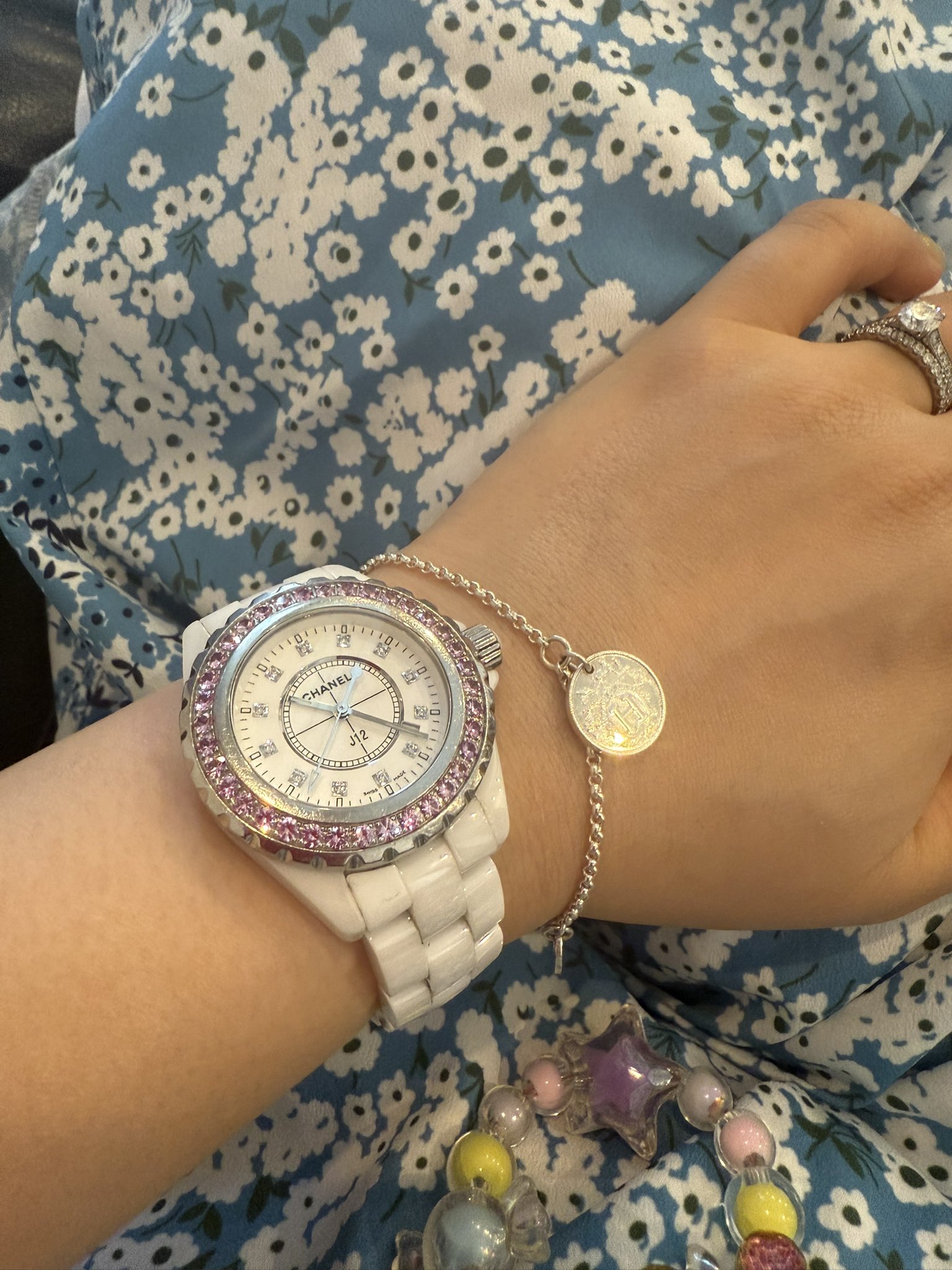 【和色が奏でる雅で上品な存在感♡】CHANEL ブレスレット カラフルなビジューが手元を華やかに♪】CHANEL ブレスレット