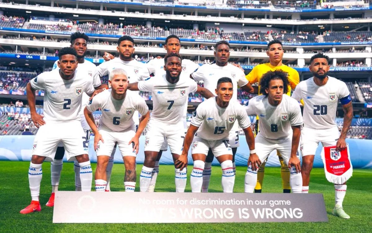 AgendaFutbolPan's tweet image. ¡Concentración canalera!🇵🇦❤️
La Selección de Panamá se concentrará el 31 de mayo en Penonomé, para preparar los duelos eliminatorios ante Belice y Nicaragua. Se analiza hacer dos convocatorias: una para eliminatorias y otra para la Copa Oro.
#marearoja #vamospanama
📝@zoeg9403