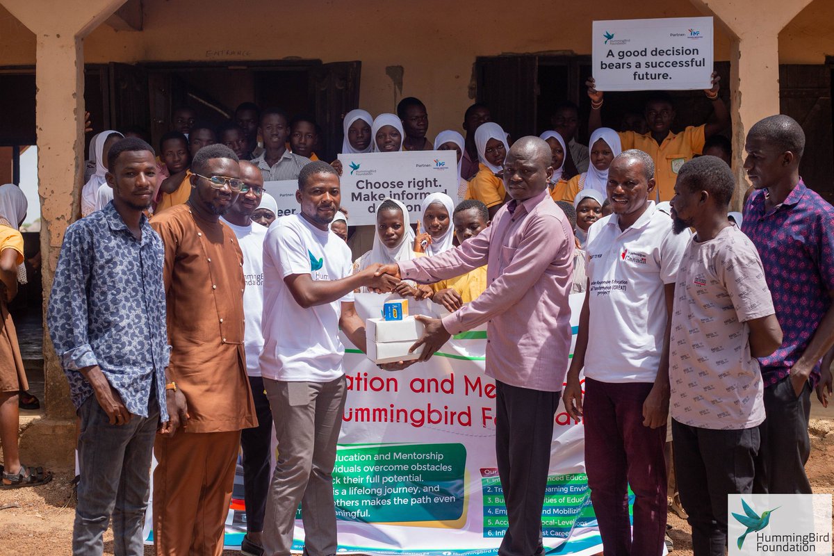 HBF_TML's tweet photo. The Education and Mentorship with HummingBird Foundation initiative was implemented at Kanshegu J.H.S on 12th May 2025. https://t.co/ausTbLeSHu