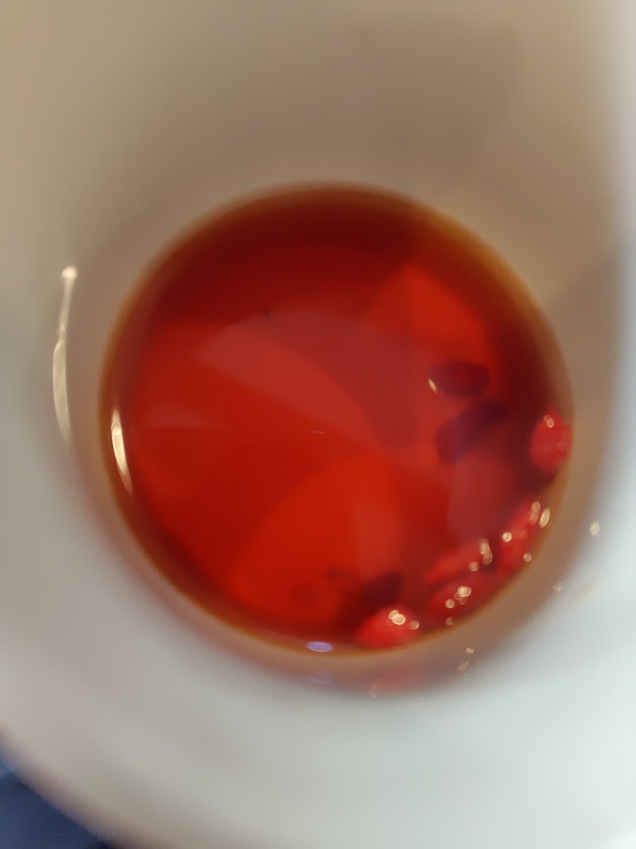 今朝の薬膳メシ(人 •͈ᴗ•͈)❗

軍鶏の卵かけご飯（蓮根梅酢のせ）
シジミとあおさのお吸い物
豆腐＆納豆
茗荷と切り干し大根の酢の物
ほうれん草とキクラゲ胡麻和え
黒豆
クコの実ルイボスティー

不調を感じやすい季節の変わり目、
効果あるかも( 'ω')?

お仕事行ってきます🚗³₃