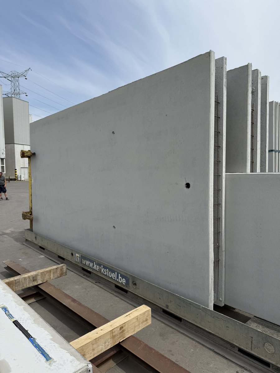 basementstruct's tweet image. Pre-cast basements are now available from Basement Structures 

#basement #precastbasement #basementstructures