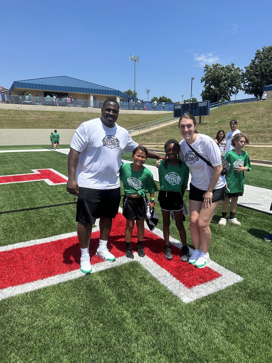TELL ME SOMTHING GOOD: #NFL veteran Andrew Billings returning to #Waco, #Texas to host 4th annual free youth football camp. MORE: kwtx.com/2025/05/14/nfl…