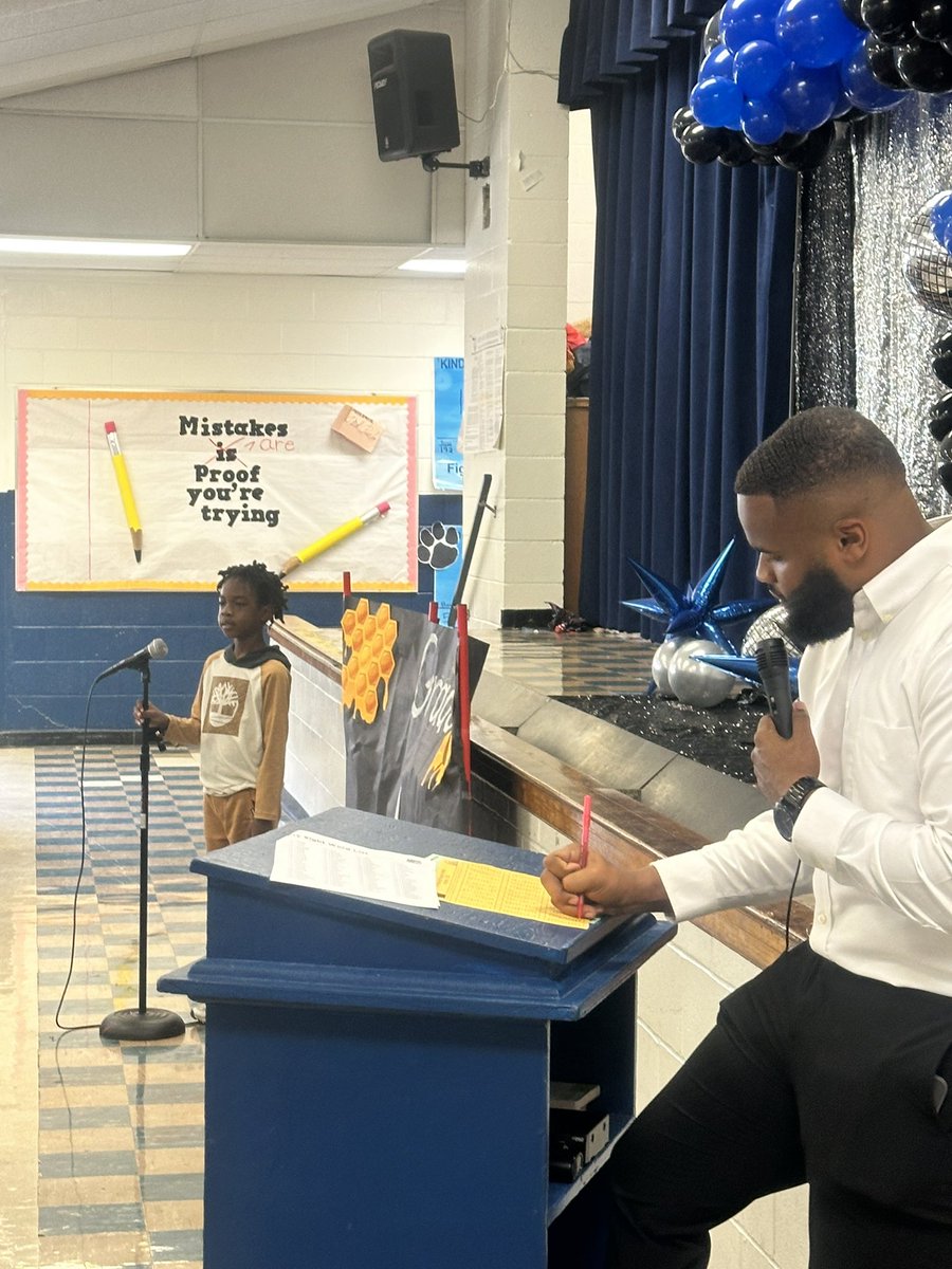 What an incredible Spelling Bee we had! Our grade 2 scholars were ready!! The winning word “experiment” was in the 900s on the Fry Word list 🥹🥹🥹!!! We are definitely building brilliant bobcats at the HILL💪🏽💪🏽!! Congratulations to Corrine Brooks our first place winner!!