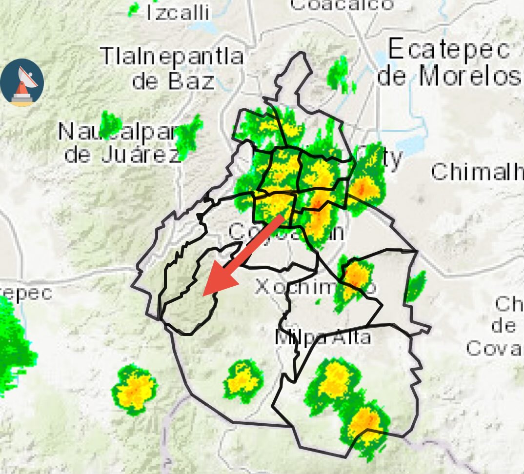 ClimaCMX's tweet image. ⛈️ Se observan #Chubascos recorriendo la ciudad de noreste a suroeste. Traen lluvia ocasionalmente fuerte y posible granizo aislado. [5:11 pm]