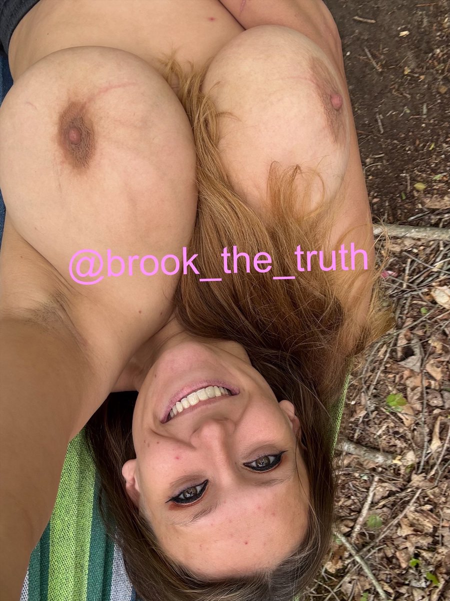 SquirtinNaturalMom tweet media