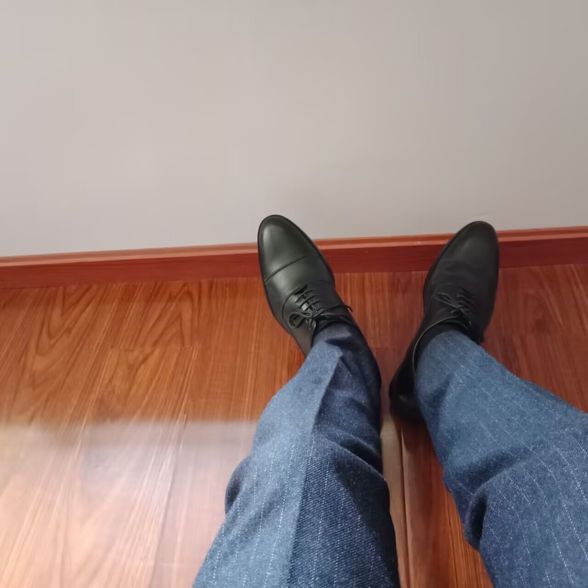 KXSH1983's tweet image. 有没有和我一样，上厕所的时候会不经意想瑟瑟的?