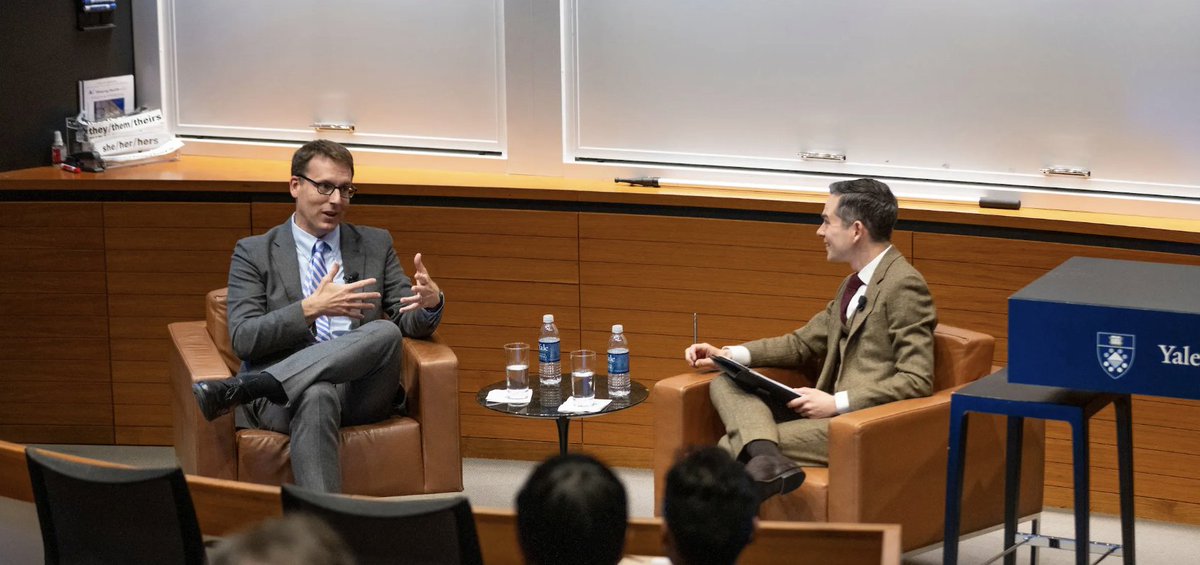 Yale School of Management (@yalesom) on Twitter photo David Fahrenthold (<a href="/Fahrenthold/">David Fahrenthold</a>), an investigative reporter for <a href="/nytimes/">The New York Times</a>, visited Yale SOM to discuss his work covering nonprofits.
Fahrenthold, who won a Pulitzer Prize in 2017, spoke at SOM as part of the R. Peter Straus Lecture Series.
Read more: yalesom.io/3GXgbMU David Fahrenthold (<a href="/Fahrenthold/">David Fahrenthold</a>), an investigative reporter for <a href="/nytimes/">The New York Times</a>, visited Yale SOM to discuss his work covering nonprofits.
Fahrenthold, who won a Pulitzer Prize in 2017, spoke at SOM as part of the R. Peter Straus Lecture Series.
Read more: yalesom.io/3GXgbMU