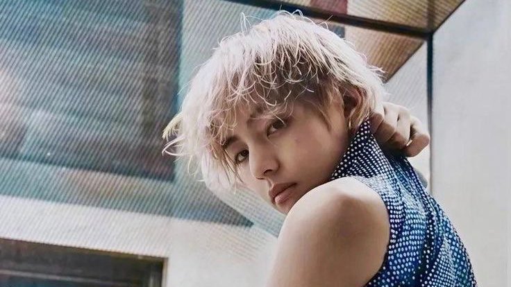 [NEWS] #Jin mentioned #Jungkook and #V on Handsome Man Preview

He choosing a BTS member who he thinks would fit well with 'handsome man’ team. Jin said, “Jungkook suits the program concept. Jungkook really eats well, I think V would suit the team atmosphere well.” 

Oh Sang-wook