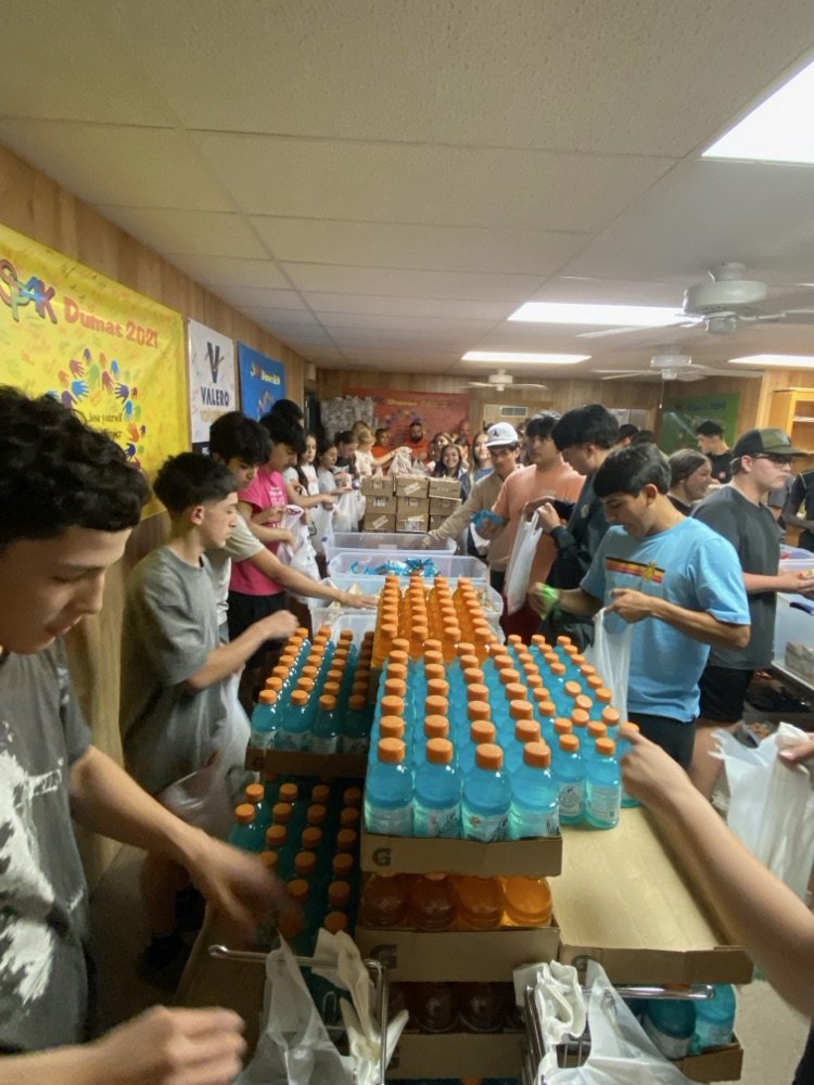 Boys &amp; Girls Soccer, Boys &amp; Girls Basketball, Volleyball, Cheer, Football, Baseball, Powerlifting, Boys &amp; Girls Wrestling &amp; a Jr High Boy answered the call &amp;bagged 2240 bags for Snack Pack - providing for 287 students this summer!  #volunteer #DPND