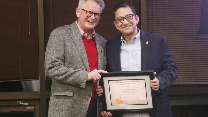 Nebraska CropWatch (@unl_cropwatch) on Twitter photo Through strong partnerships, cutting-edge #agresearch & hands-on outreach, Dr. Bijesh Maharjan is transforming #soilhealth practices & reducing input costs for #farmers across the #Nebraska Panhandle. buff.ly/FQ4hfT6
#NebExt #ag <a href="/UNLExtension/">Nebraska Extension</a> <a href="/UNLExtPanhandle/">UNL Ext-Panhandle</a> Through strong partnerships, cutting-edge #agresearch & hands-on outreach, Dr. Bijesh Maharjan is transforming #soilhealth practices & reducing input costs for #farmers across the #Nebraska Panhandle. buff.ly/FQ4hfT6
#NebExt #ag <a href="/UNLExtension/">Nebraska Extension</a> <a href="/UNLExtPanhandle/">UNL Ext-Panhandle</a>