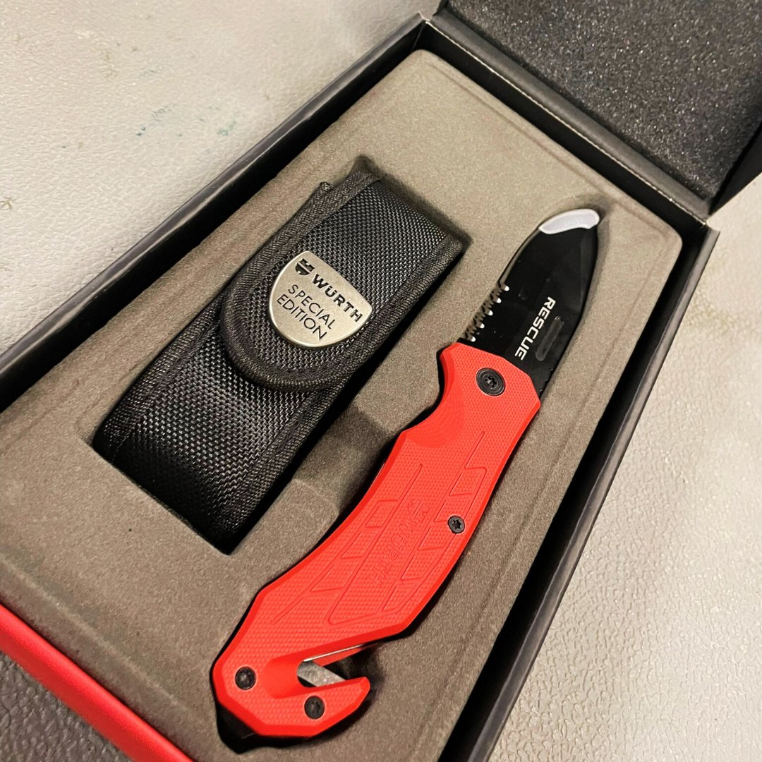 This special edition Rescue Pocket Knife is a  favourite with its bold design, practical features and branded case. We love releasing special items like this - some even signed by Prof. Würth. 👀 Do you have a Würth special edition in your collection? Share it here or tag us!