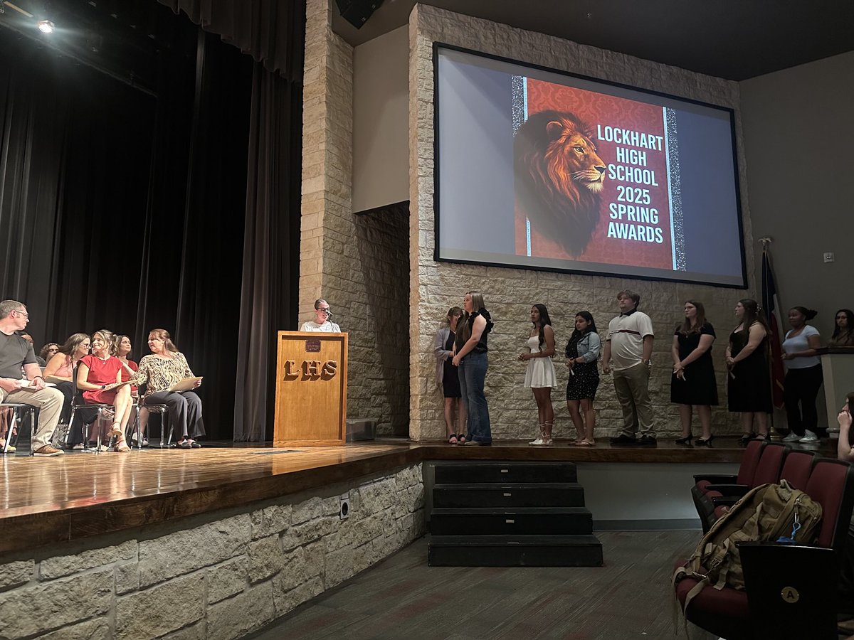Great to watch the students being recognized by their teachers ⁦<a href="/LOCKHARTHS/">Lockhart High School</a>⁩ at the Spring Awards Ceremony! #UnlockingPotential ⁦<a href="/LockhartISD/">Lockhart ISD</a>⁩