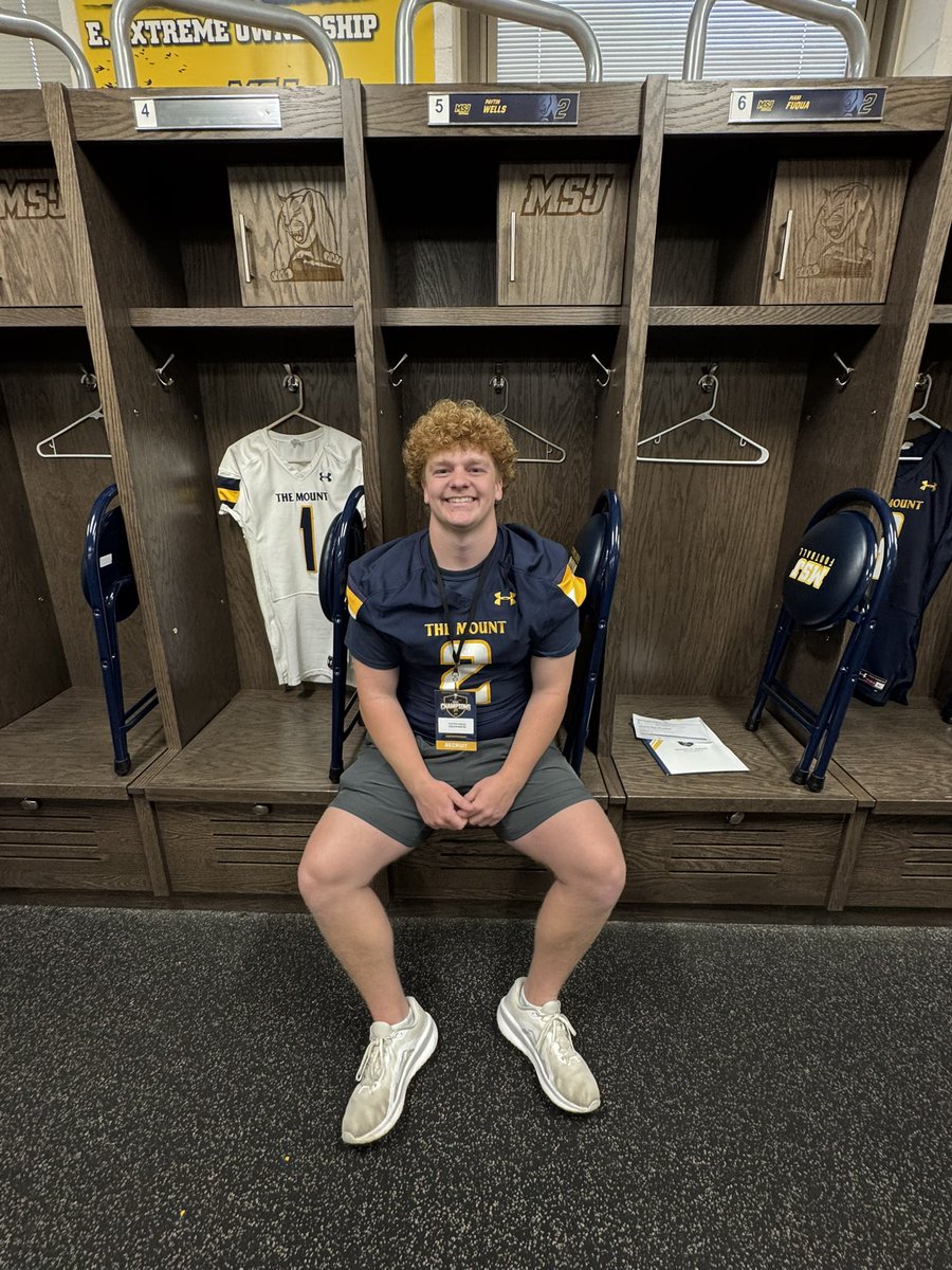 Paytin Wells (@paytinwell30683) on Twitter photo Thankful for the opportunity to be on a visit to Mount St Joe. Thank you to the program <a href="/MSJ_FB/">Mount St. Joseph Football</a> and Coach Hug <a href="/CoachHug9/">Billy Hug</a> for having me out today!
<a href="/EdgewoodFB/">Edgewood Football</a>
<a href="/CoachReynolds__/">Trace Reynolds</a> Thankful for the opportunity to be on a visit to Mount St Joe. Thank you to the program <a href="/MSJ_FB/">Mount St. Joseph Football</a> and Coach Hug <a href="/CoachHug9/">Billy Hug</a> for having me out today!
<a href="/EdgewoodFB/">Edgewood Football</a>
<a href="/CoachReynolds__/">Trace Reynolds</a>