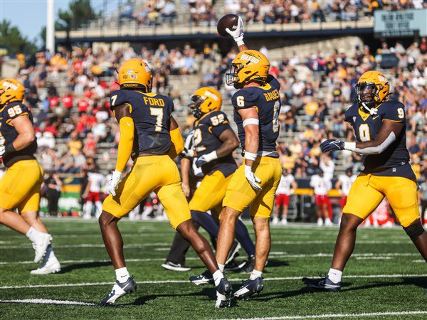 Ashton Chiles (@ashton8chiles) on Twitter photo Extremely Blessed to receive an offer from the University of Toledo!
#WeBall #AGTG
<a href="/CoachNCole/">Coach Cole</a>
<a href="/adamgorney/">Adam Gorney</a> <a href="/ChadSimmons_/">ChadSimmons</a> <a href="/CraigHaubert/">Craig Haubert</a> <a href="/BrianDohn247/">BrianDohn247</a> <a href="/RivalsFriedman/">Adam Friedman</a> <a href="/gcfootball/">GC Football</a> <a href="/GCFalconsAD/">GC Athletics</a> Extremely Blessed to receive an offer from the University of Toledo!
#WeBall #AGTG
<a href="/CoachNCole/">Coach Cole</a>
<a href="/adamgorney/">Adam Gorney</a> <a href="/ChadSimmons_/">ChadSimmons</a> <a href="/CraigHaubert/">Craig Haubert</a> <a href="/BrianDohn247/">BrianDohn247</a> <a href="/RivalsFriedman/">Adam Friedman</a> <a href="/gcfootball/">GC Football</a> <a href="/GCFalconsAD/">GC Athletics</a>
