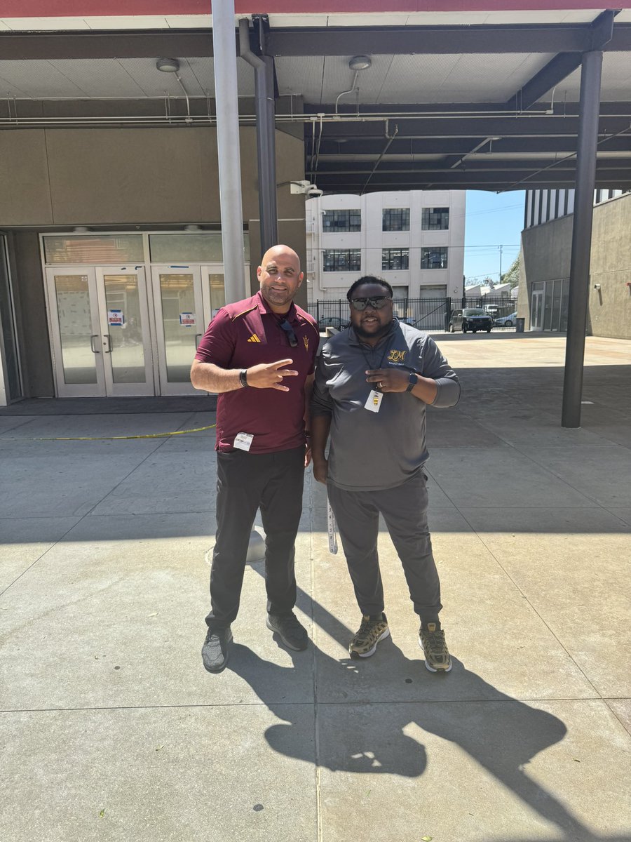 Coach Tucker (@coachtuck23) on Twitter photo Marquez Football Appreciate LB Coach <a href="/CoachCoop84/">AJ Cooper</a> of <a href="/ASUFootball/">Sun Devil Football</a> for stopping by @marquez_athletics @marquezhsfb and recruiting our student athletes
<a href="/latsondheimer/">eric sondheimer</a> #theworkwillshow Marquez Football Appreciate LB Coach <a href="/CoachCoop84/">AJ Cooper</a> of <a href="/ASUFootball/">Sun Devil Football</a> for stopping by @marquez_athletics @marquezhsfb and recruiting our student athletes
<a href="/latsondheimer/">eric sondheimer</a> #theworkwillshow
