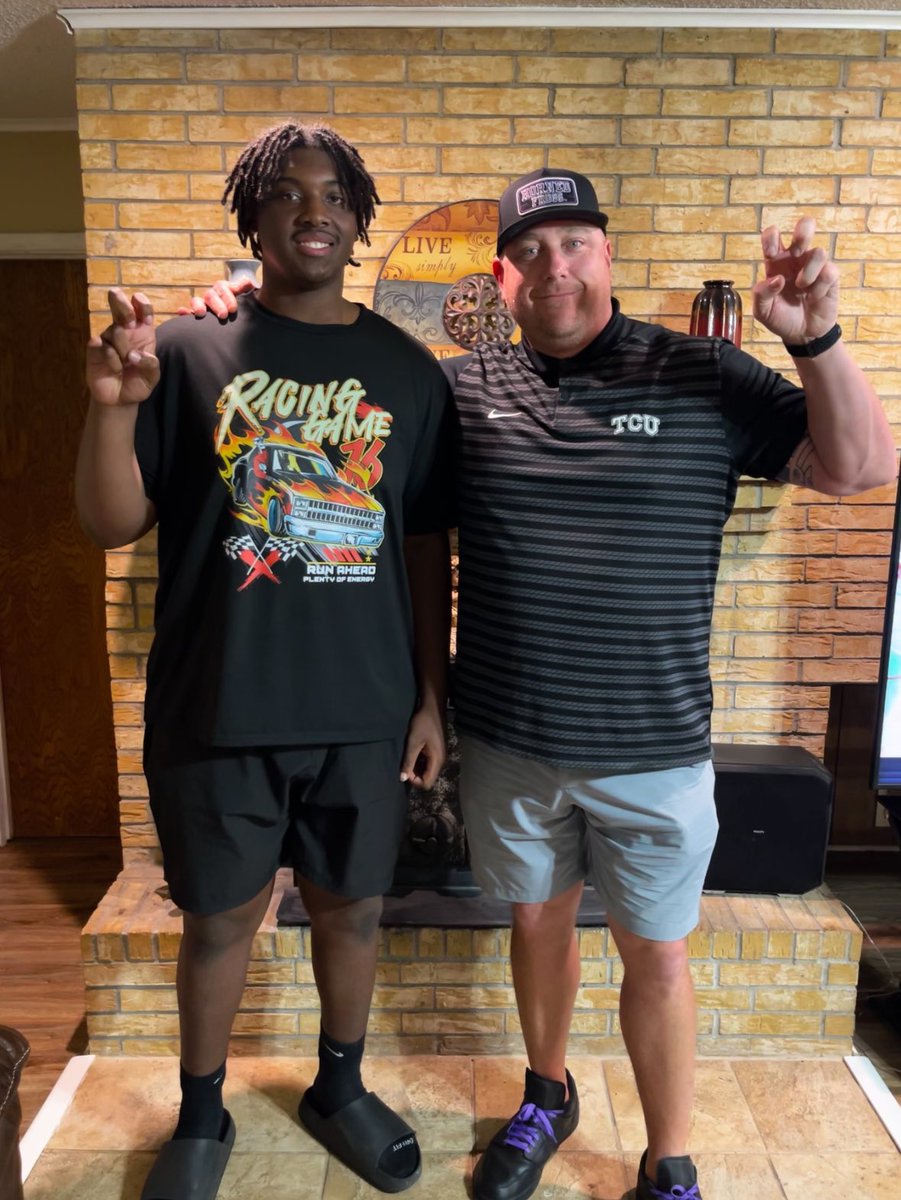 Vincent Johnson Jr (@vincentjohn76) on Twitter photo Thank you <a href="/CoachRickerOL/">AJ Ricker</a> for stoping by the house and visiting with my family today <a href="/CoachSonnyDykes/">Sonny Dykes</a> <a href="/TCUFootball/">TCU Football</a> <a href="/CoachLuceFB/">Robert Luce</a> <a href="/BGChrisOwens/">Chris Owens</a> Thank you <a href="/CoachRickerOL/">AJ Ricker</a> for stoping by the house and visiting with my family today <a href="/CoachSonnyDykes/">Sonny Dykes</a> <a href="/TCUFootball/">TCU Football</a> <a href="/CoachLuceFB/">Robert Luce</a> <a href="/BGChrisOwens/">Chris Owens</a>
