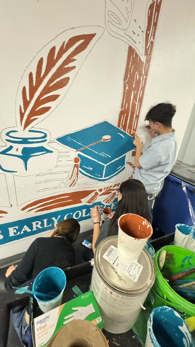 Bianca Sanchez (@bee_sanchezart) on Twitter photo day 4️⃣ : these kids are getting
more & more confident with their strokes each day! future muralists in the making ✨
<a href="/APRIL_PHHS/">April Marie Ortega-Valdez</a> <a href="/phecspartans/">PHEC</a> <a href="/PHills_HS/">Pebble Hills High School</a> <a href="/SISD_FineArts/">SISD Fine Arts</a> <a href="/iortega_PHHS/">Ivan Ortega</a> day 4️⃣ : these kids are getting
more & more confident with their strokes each day! future muralists in the making ✨
<a href="/APRIL_PHHS/">April Marie Ortega-Valdez</a> <a href="/phecspartans/">PHEC</a> <a href="/PHills_HS/">Pebble Hills High School</a> <a href="/SISD_FineArts/">SISD Fine Arts</a> <a href="/iortega_PHHS/">Ivan Ortega</a>
