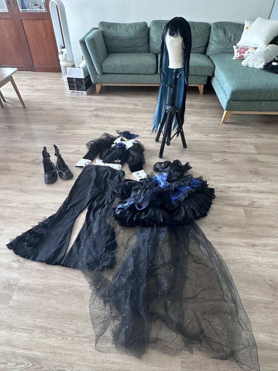boiledcurry's tweet image. My costume for the upcoming Ado concert in sg is ready!!