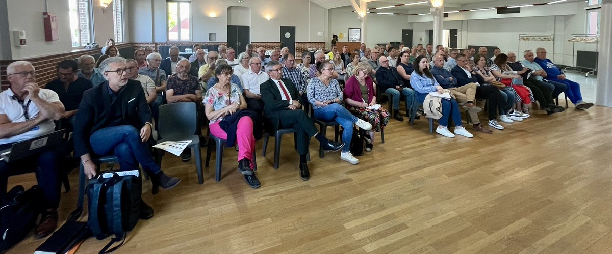 Florence Bariseau (@fbariseau) on Twitter photo Voir loin et transformer la région ET agir près pour accompagner au quotidien les collectivités- hier soir à Boué avec mes collègues <a href="/EricDonnay3/">Eric Donnay</a>, <a href="/NellyJanierDubr/">nelly janier dubry</a> <a href="/chcoulon/">Christophe COULON</a> nous avons échangé avec + de 80 maires du territoire sur les dispositifs de la région <a href="/hautsdefrance/">Région Hauts-de-France</a> Voir loin et transformer la région ET agir près pour accompagner au quotidien les collectivités- hier soir à Boué avec mes collègues <a href="/EricDonnay3/">Eric Donnay</a>, <a href="/NellyJanierDubr/">nelly janier dubry</a> <a href="/chcoulon/">Christophe COULON</a> nous avons échangé avec + de 80 maires du territoire sur les dispositifs de la région <a href="/hautsdefrance/">Région Hauts-de-France</a>