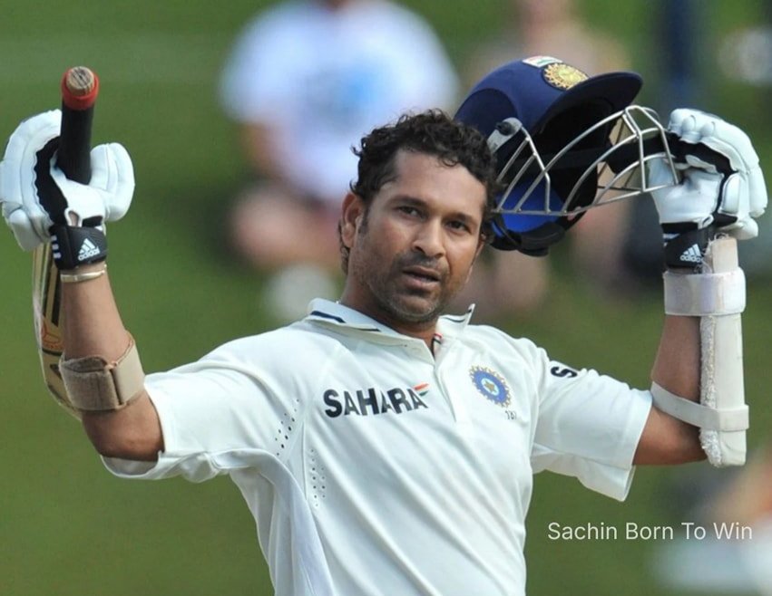 gvsreddy93's tweet photo. @imVkohli  retired at 36, meanwhile @sachin_rt switched to Adidas bat at 36 age and went on to score 15 intl 100s ( incl 175&amp;200* in ODIs, two 200s in Tests) and one IPL 100.

Man was built different

#SachinTendulkar𓃵  #RohitSharma𓃵  #ViratKohli𓃵 https://t.co/BUBoJjnzIF