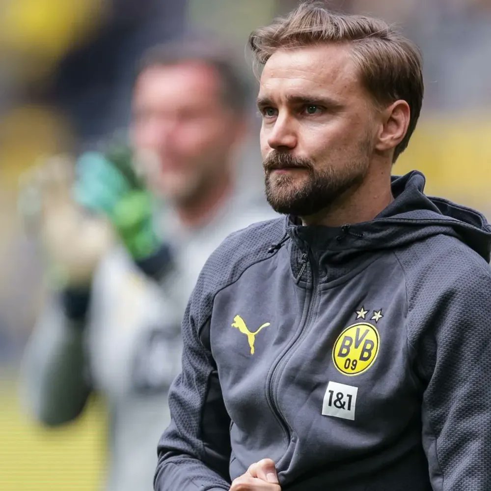 ReeceEdwardsX's tweet photo. "This club is my home. The fans, the city, the love for BVB – it’s in your blood. You don’t just play for Dortmund, you live it."

Marcel Schmelzer https://t.co/YqeCZb5eNS