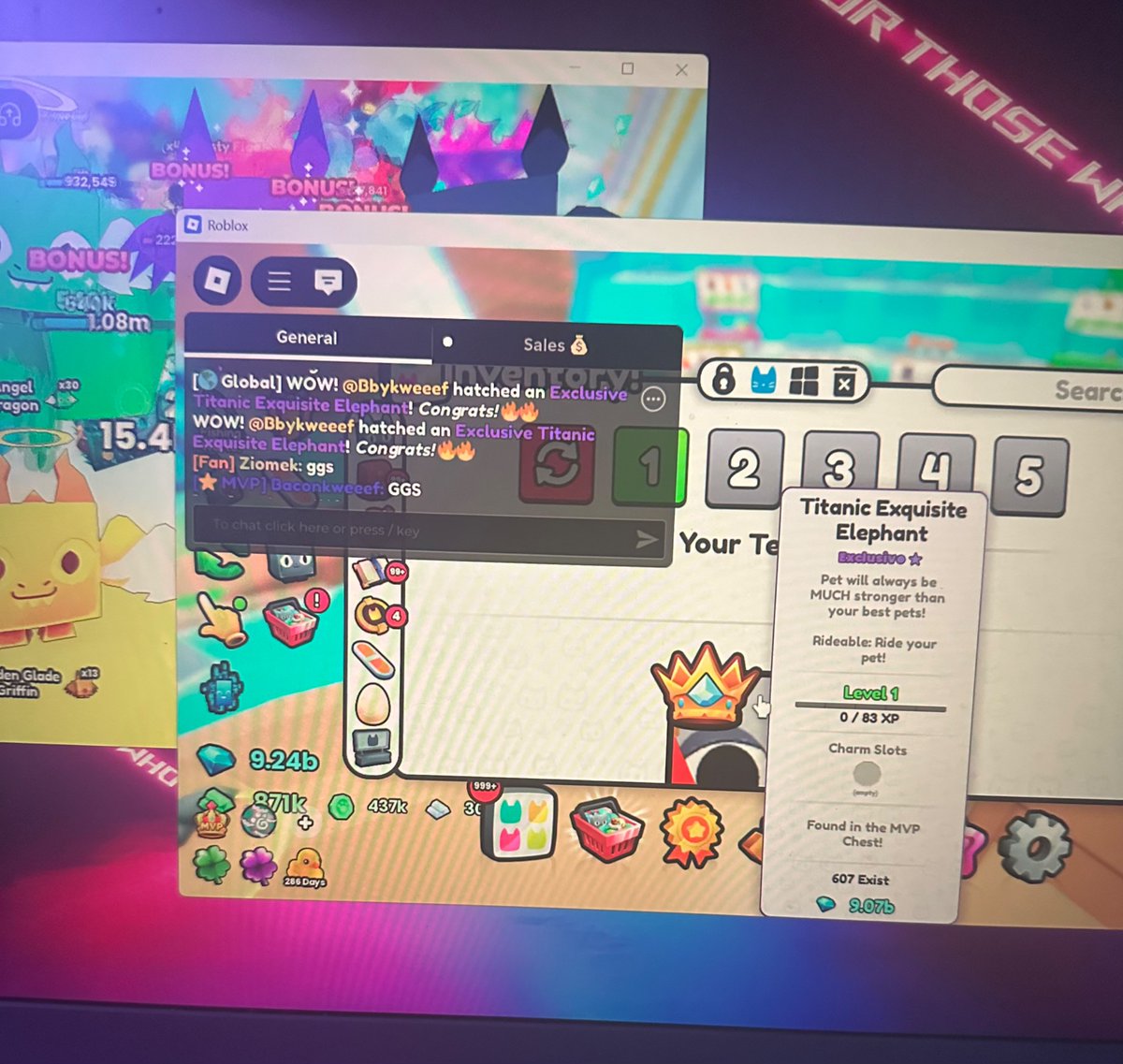 800 keys with bacon 😆.