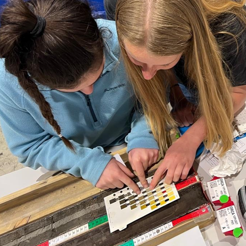 On our 2025 Masterclass you'll build technical, analytical &amp; leadership skills to set you apart.
From coring on board RV Polaris II to high-tech scanning, you’ll work like a scientific drilling team, directly inputting to @icdp_drilling's #FACET project:  iodp.org.au/masterclass-20…