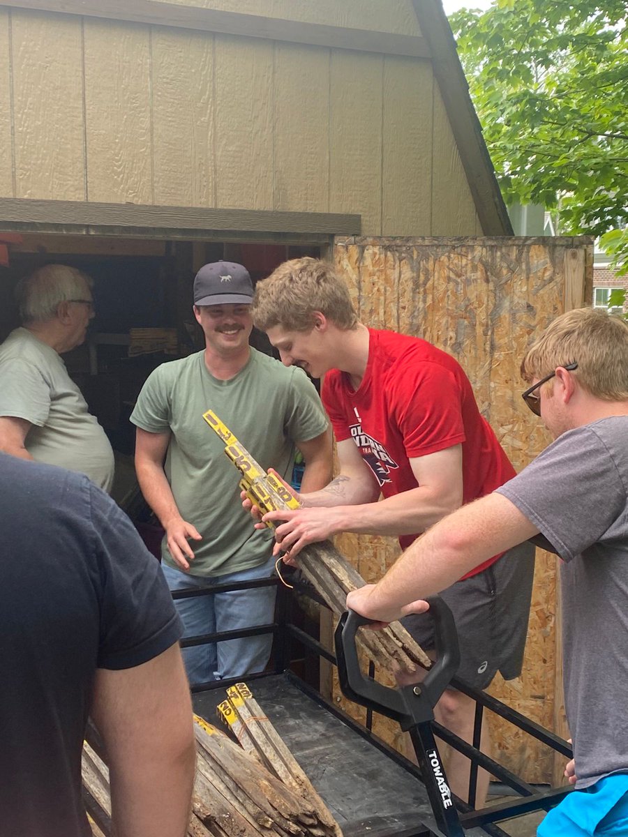 UIndy Service Learning and Community Engagement tweet media