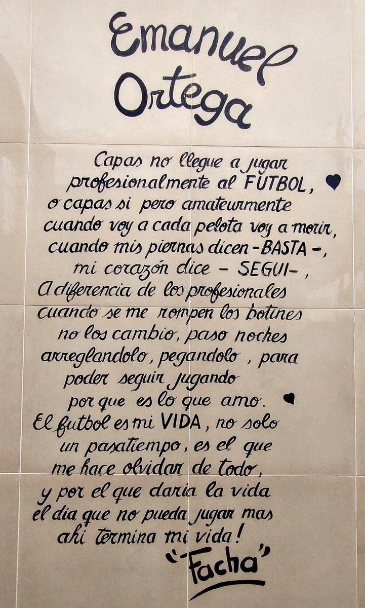 Mi más cálido abrazo para sus padres, Eduardo y Mabel, en este día de mucha tristeza.