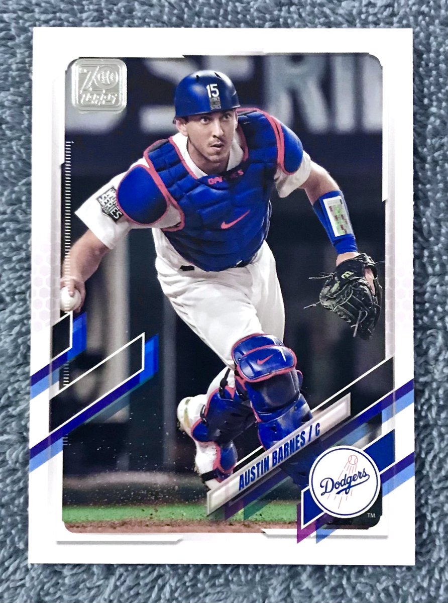 dodgers_cards's tweet photo. Donโt know what the future holds for this guy, but no matter what happens heโs a Dodger for life. https://t.co/UvMN2ALqsK
