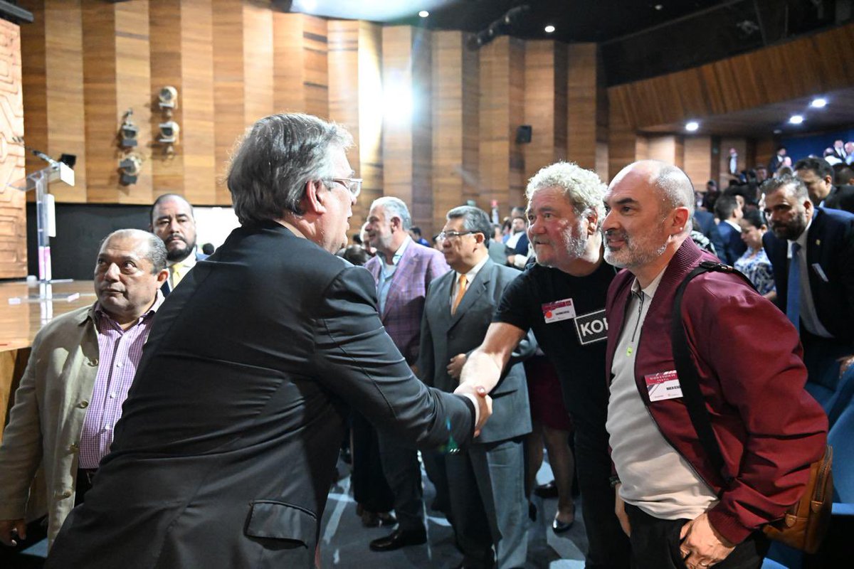 Economía México tweet media