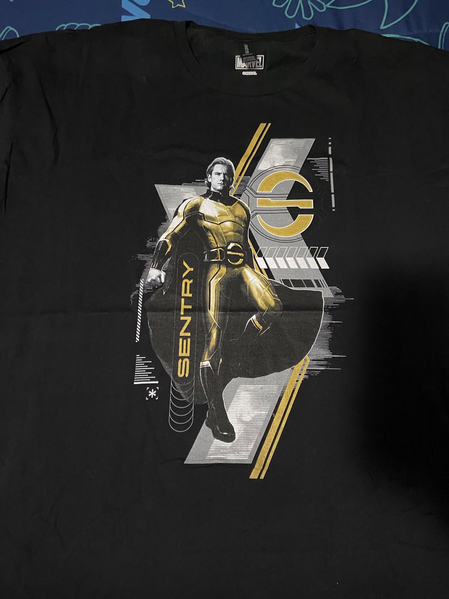 You guys, my Sentry shirt arrived 🤩🤩 I’m definitely planning on buying the other shirt designs in the future