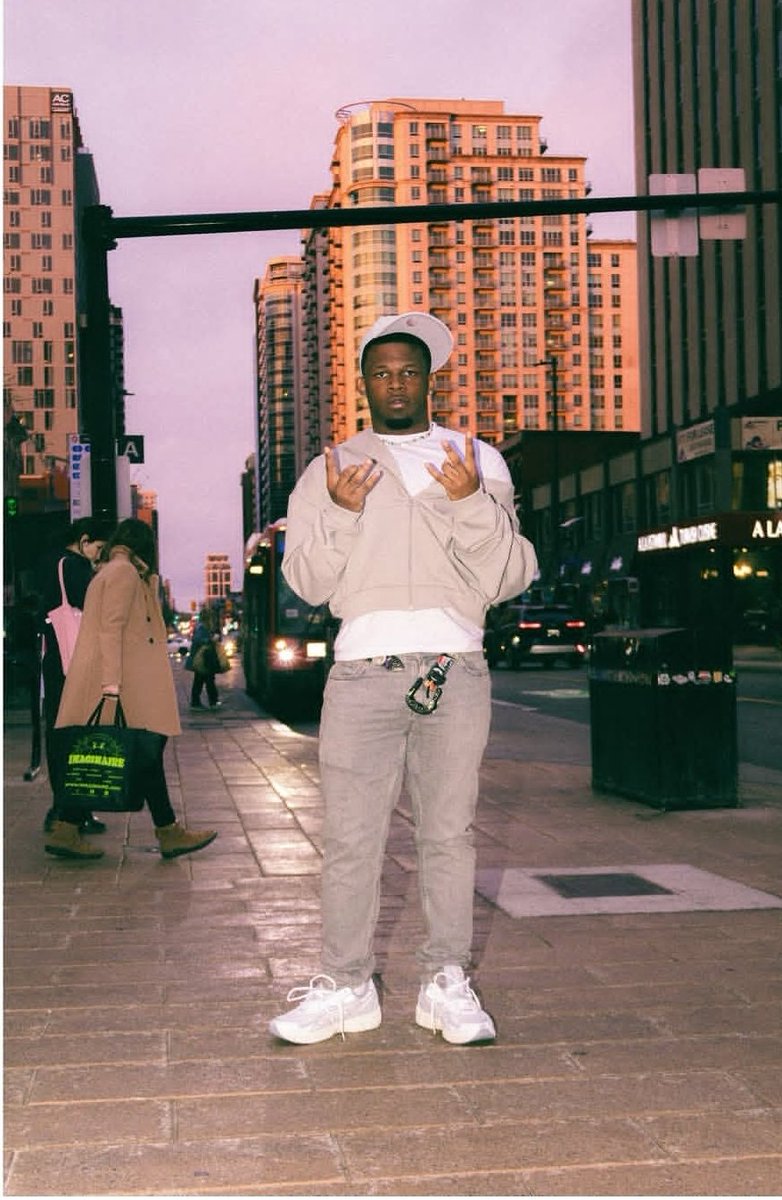 International Bo$kiii 😎🇨🇦  #canada #rjknows #babybojackson #ChooChoo #Bozilla #Bolanada 🇨🇦 #Godsplan #crashout4veezy #nahimsayin #trusturdopeness