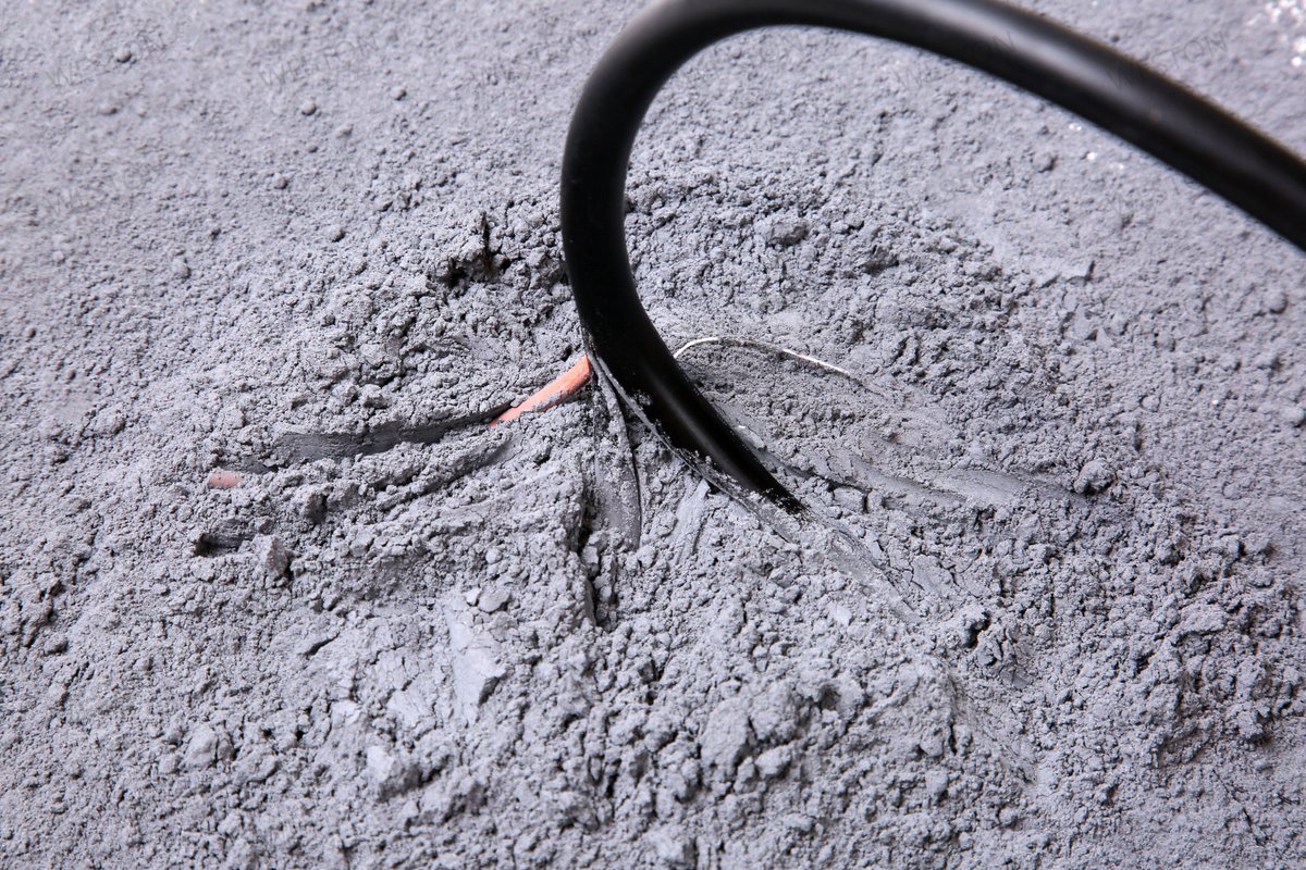 Yolanda140433's tweet image. 🔥ECTFE Primer Electrostatic Spray Powder 🔥
✅ Superior Corrosion Resistance – Withstands harsh chemicals, and extreme environments!
✅ Electrostatic Adhesion – Ensures even coating, strong bonding
✅ Wide Applications – Ideal for chemical equipment
#ECTFE #ElectrostaticSpray