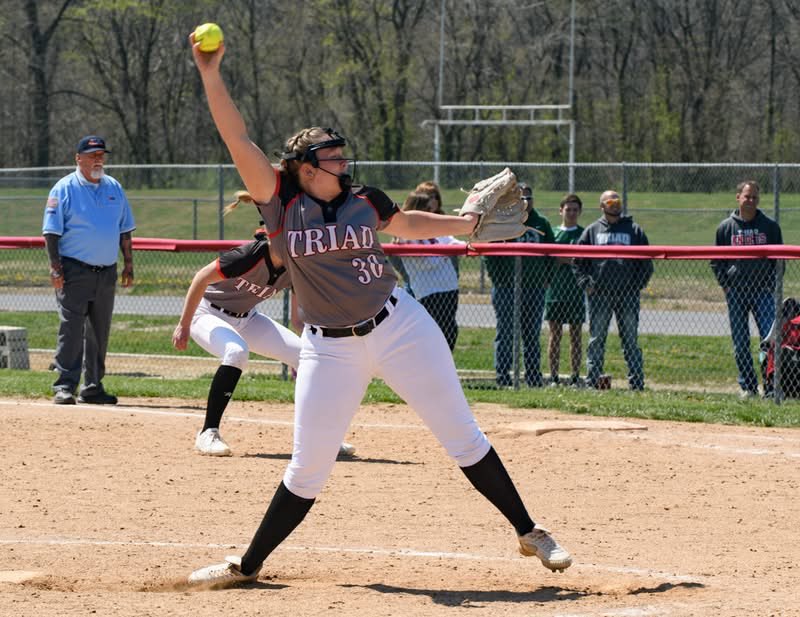 SENIOR SPOTLIGHT: Kenzie Sievers- Our 2025 valedictorian does a little of everything for the Knights on both offense and defense. Kenz plans to study chemistry in  pre-dental program at SIUE. Her leadership skills will take her far as she moves to the next adventure.