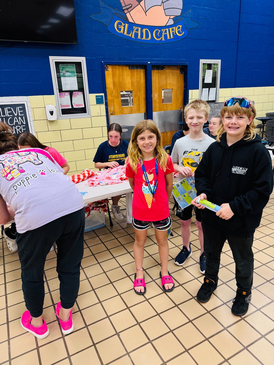 Anna V. Blake tweet media