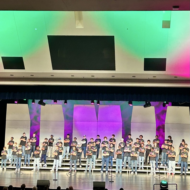 Cockrill Choir was rockin' the pop from the 2Ks tonight. So was Mrs. Seamans!