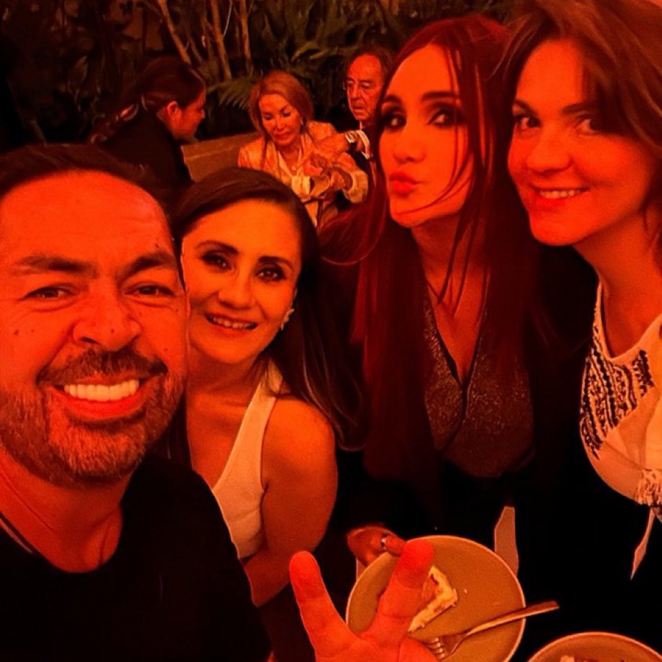 cyruspuente's tweet image. JURO GENTEEEE