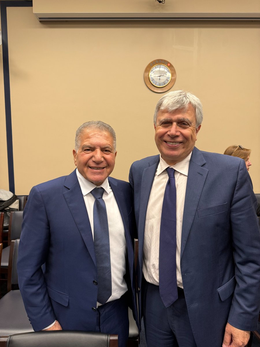 I was honored to receive an invitation from ISGAP—the Institute for the Study of Global Antisemitism and Policy—to speak at Capitol Hill in the U.S. Congress. There, I delivered a speech on the Assyrian Genocide, SEYFO and contemporary antisemitism. The event featured powerful sp