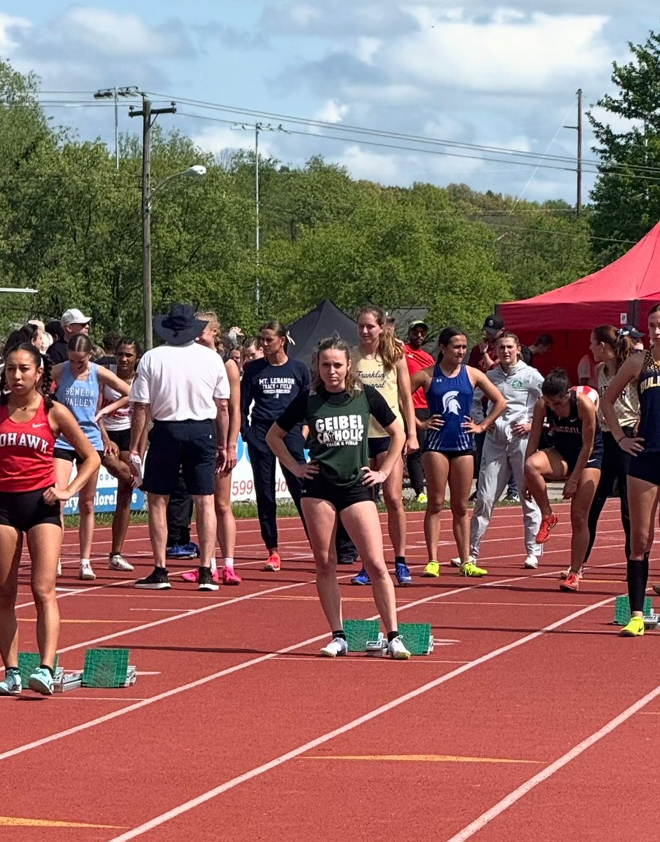 Heading to Shippensburg!  58.51 400m (5th place) and 46.15 300h (2nd place).  Proud of you Emma!!  💛💚🐊🏃‍♀️